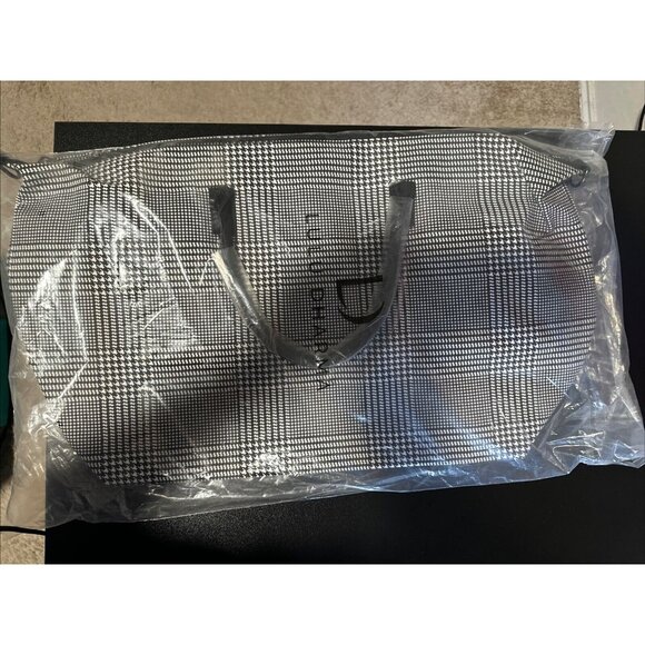 Lulu Dharma Black & White Plaid Frasier Weekender Bag Overnight Travel Tote NWT - Picture 1 of 4